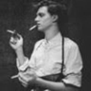 Meet your Posher, Maura